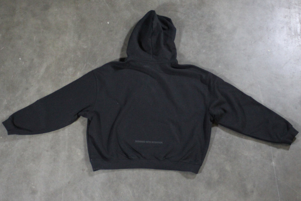 BOXY HEAVYWEIGHT DROP-SHOULDER HOODIE.